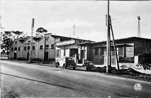 Renan 502- La poste et la cave COLLECTION DES AMIS DE ND DE SANTA CRUZ